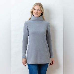 Dudley Stephens Terry Cobble Hill turtleneck in gray size medium.